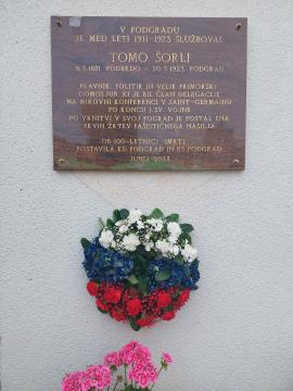 14_Spominska plošča T. Šorliju